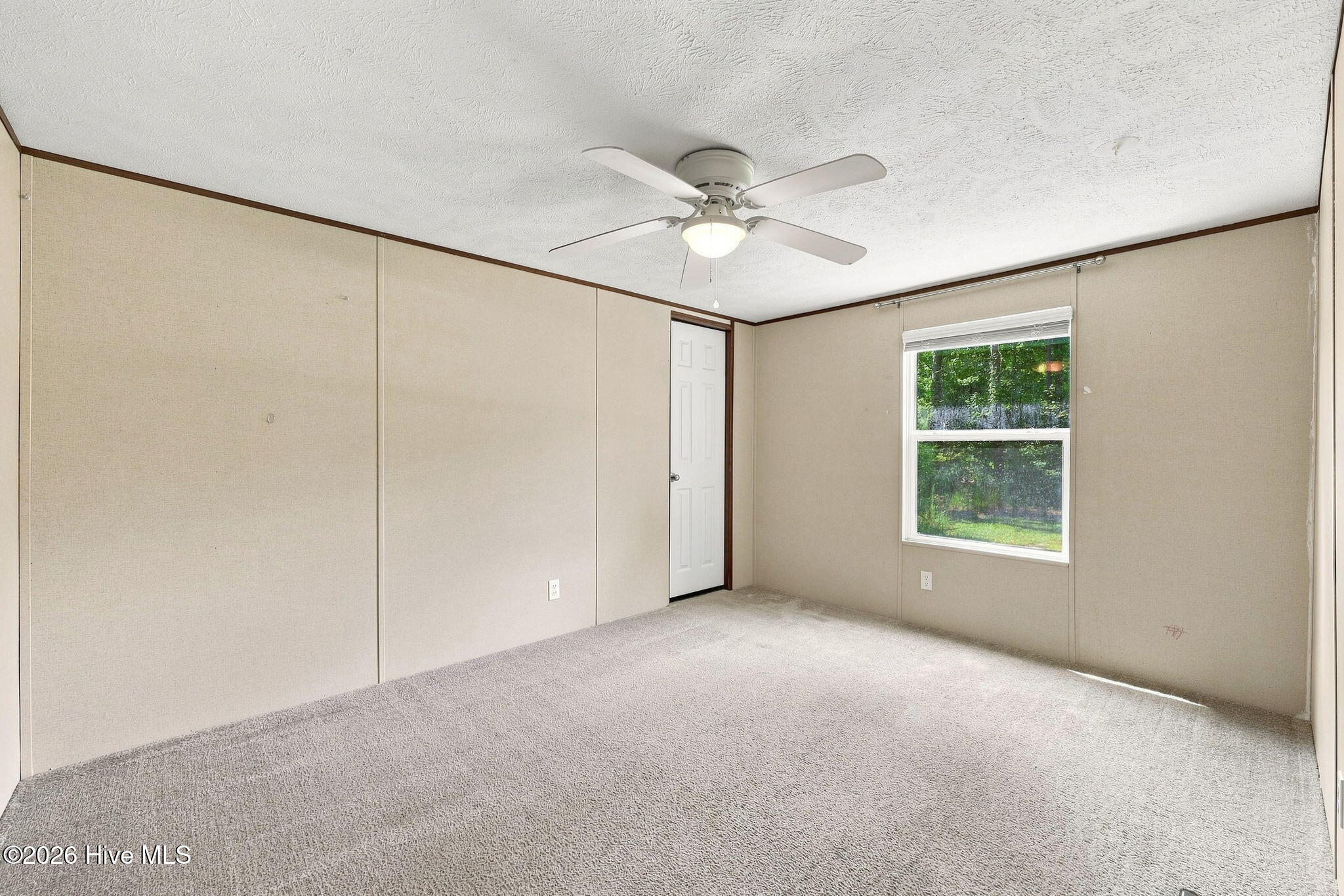 564 Pond Road