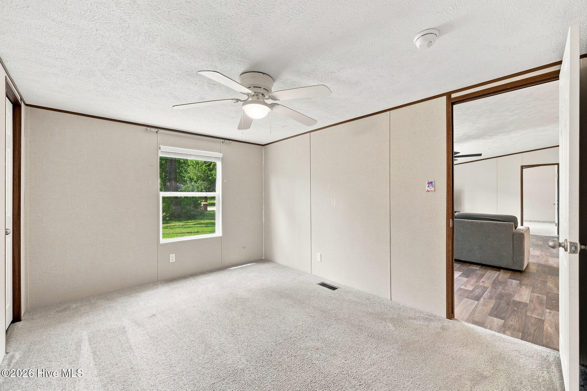 564 Pond Road