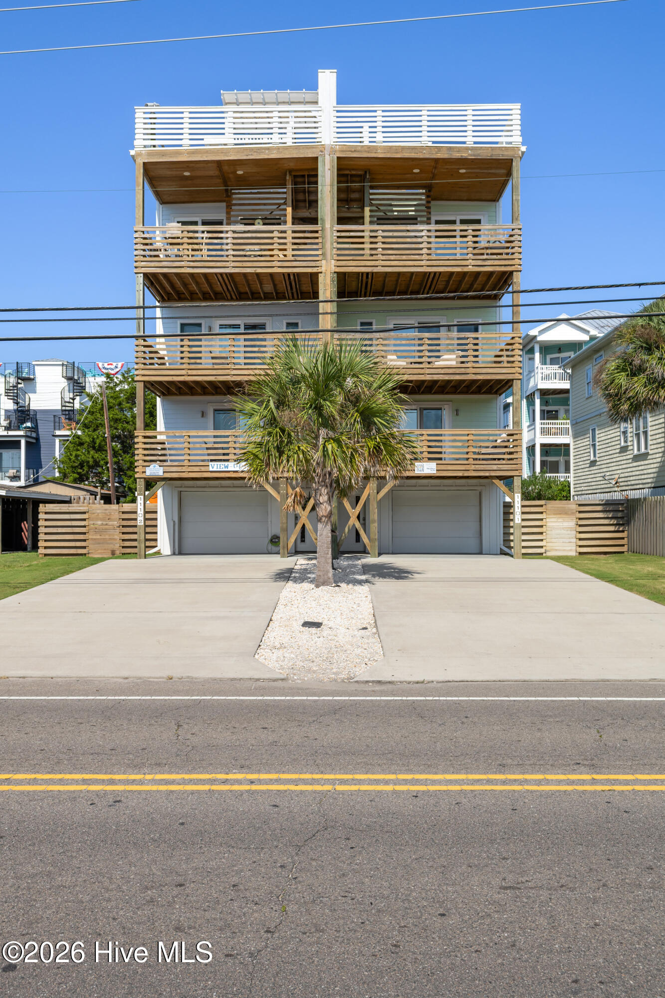 1110 Lake Park Boulevard S 1