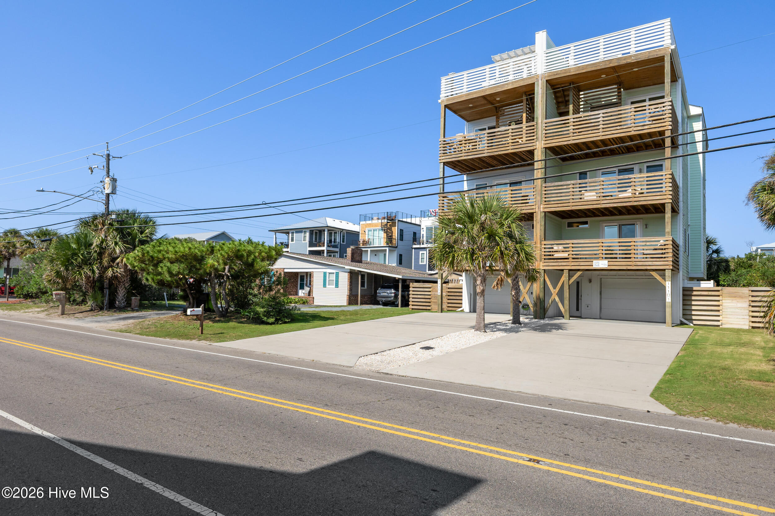 1110 Lake Park Boulevard S 1