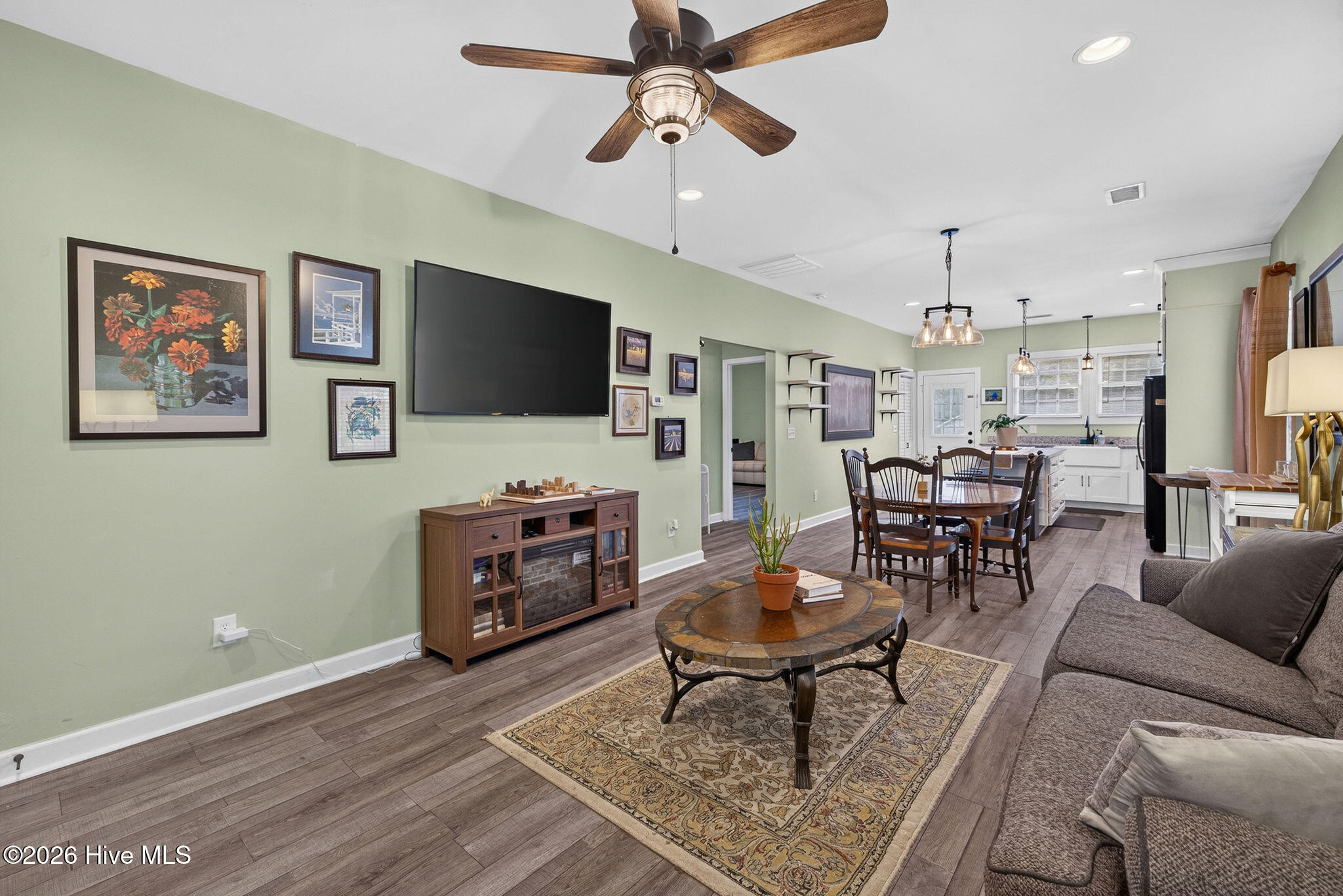 104 Gilbert Curry Drive