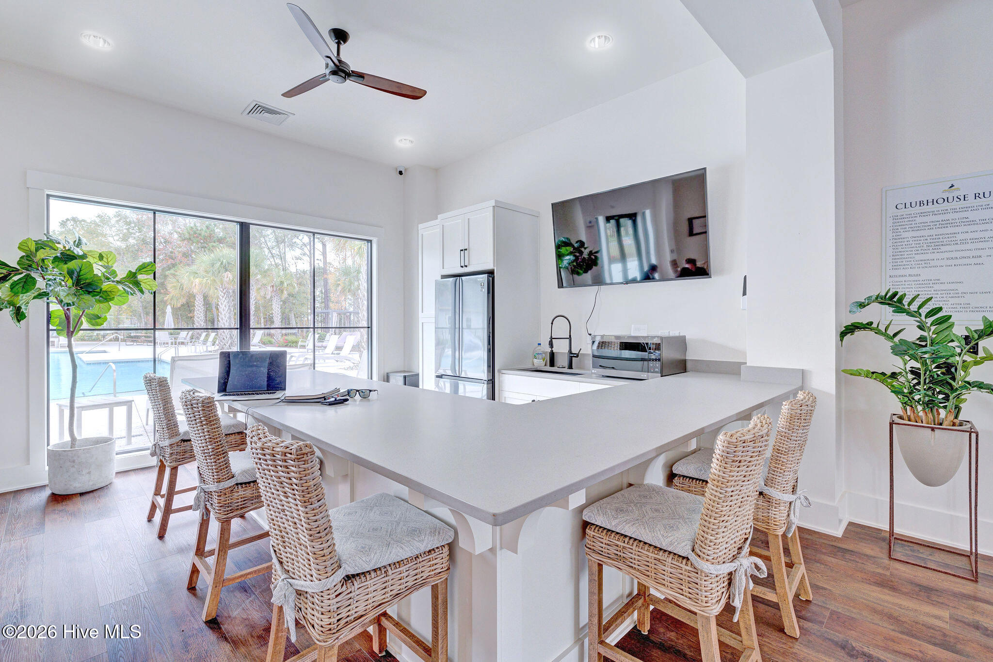 1608 Herons View Drive