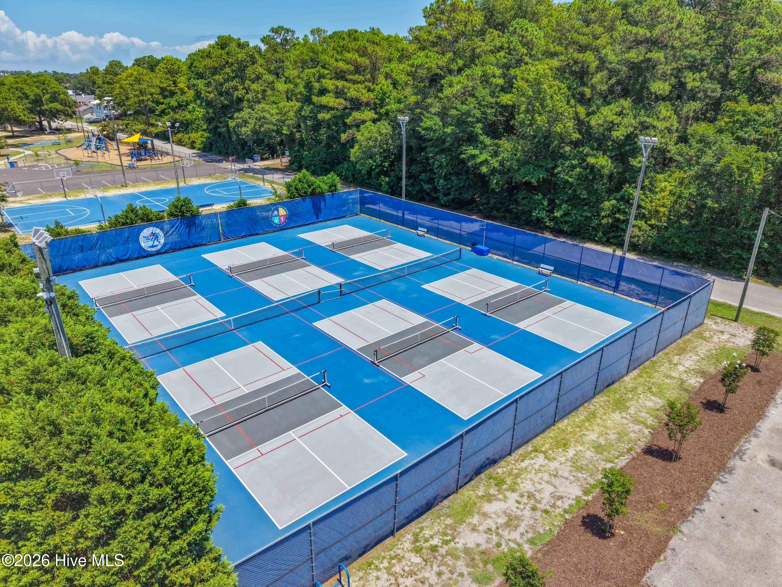 222 N Carolina Beach Avenue N Unit: Unit 315