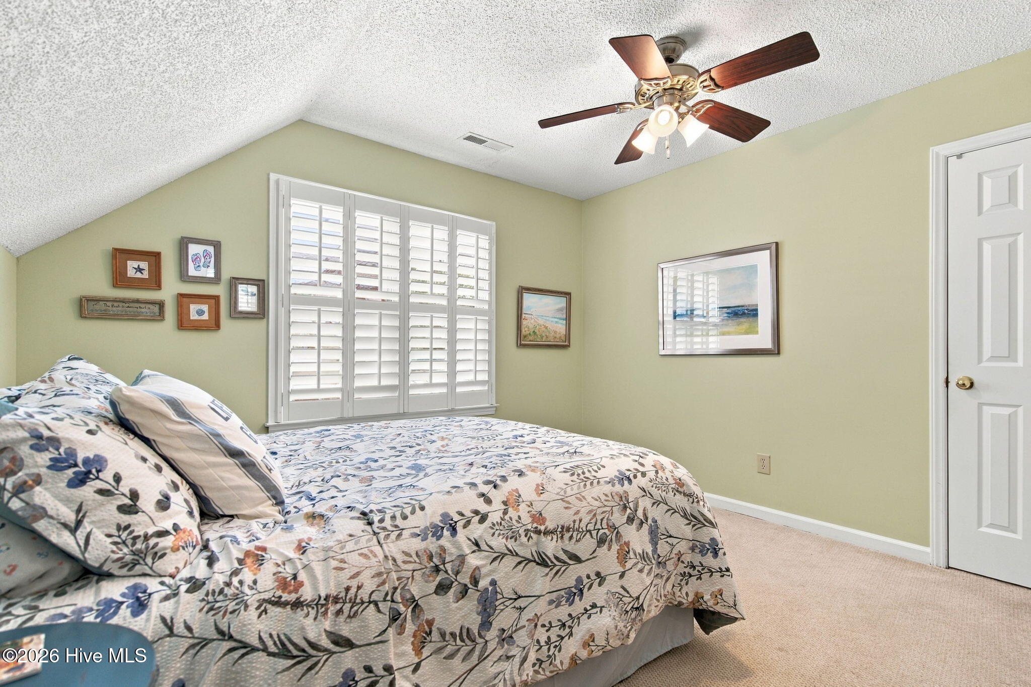 721 Sloop Pointe Lane