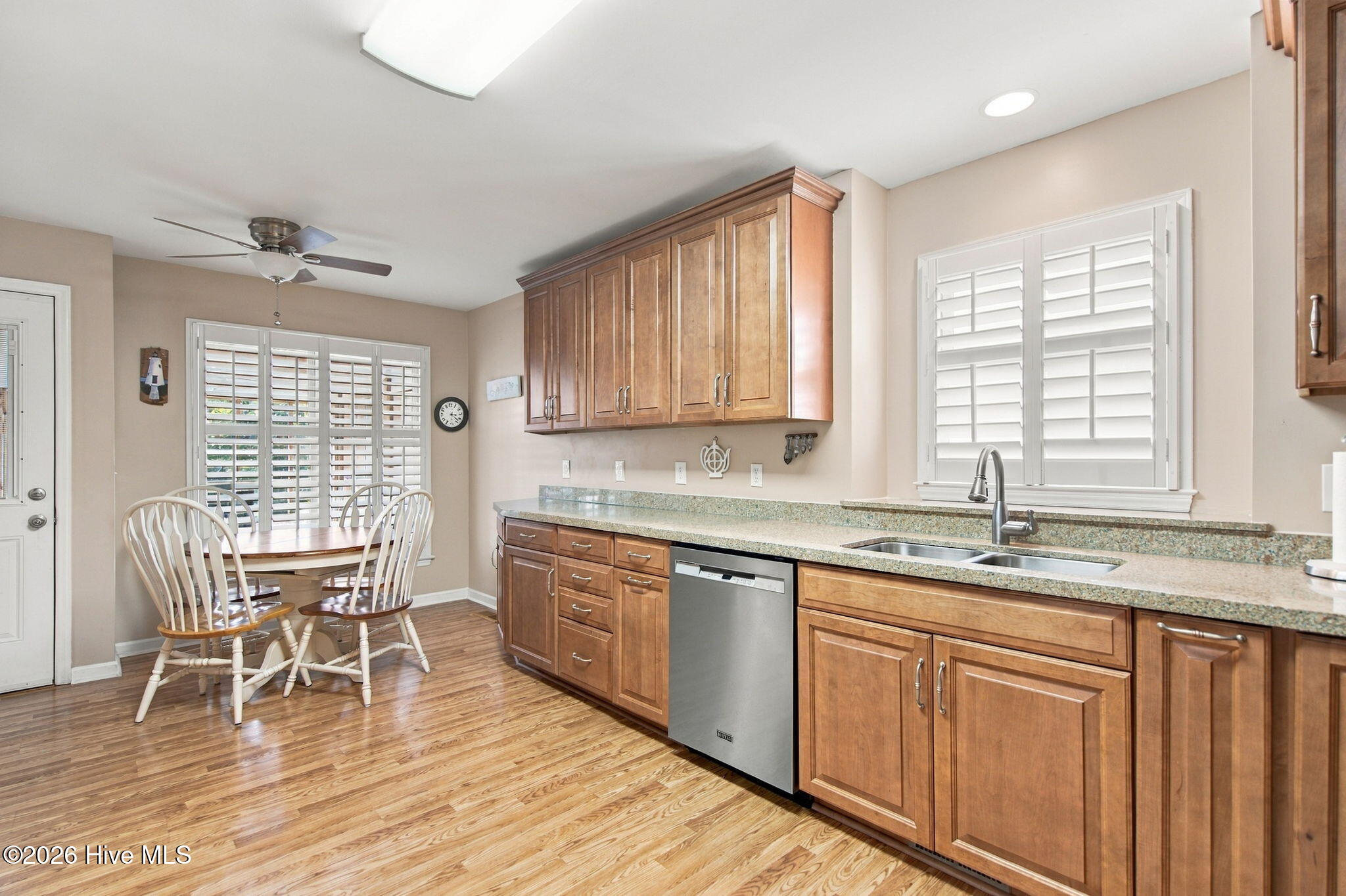 721 Sloop Pointe Lane