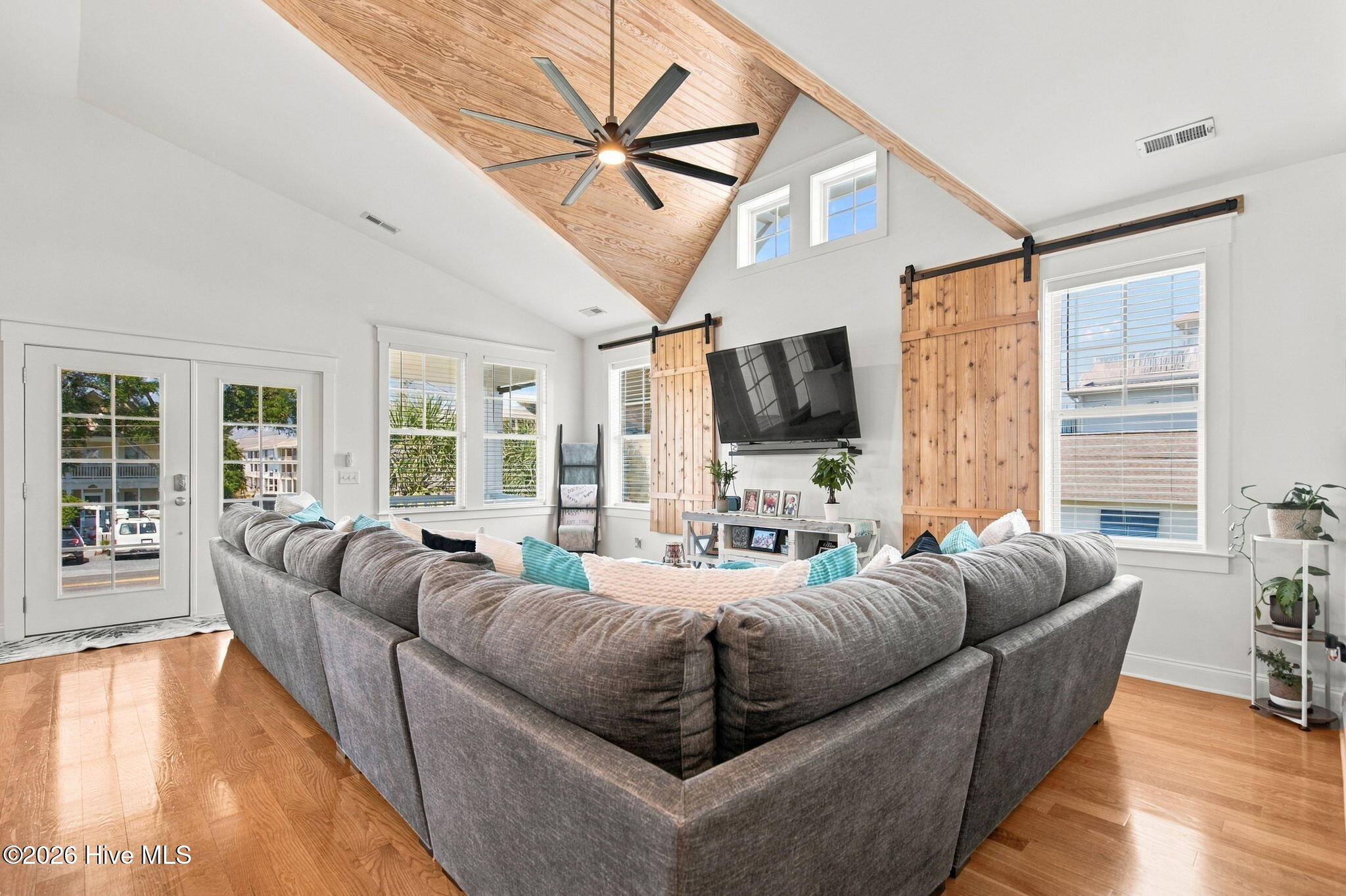 1404 Mackerel Lane
