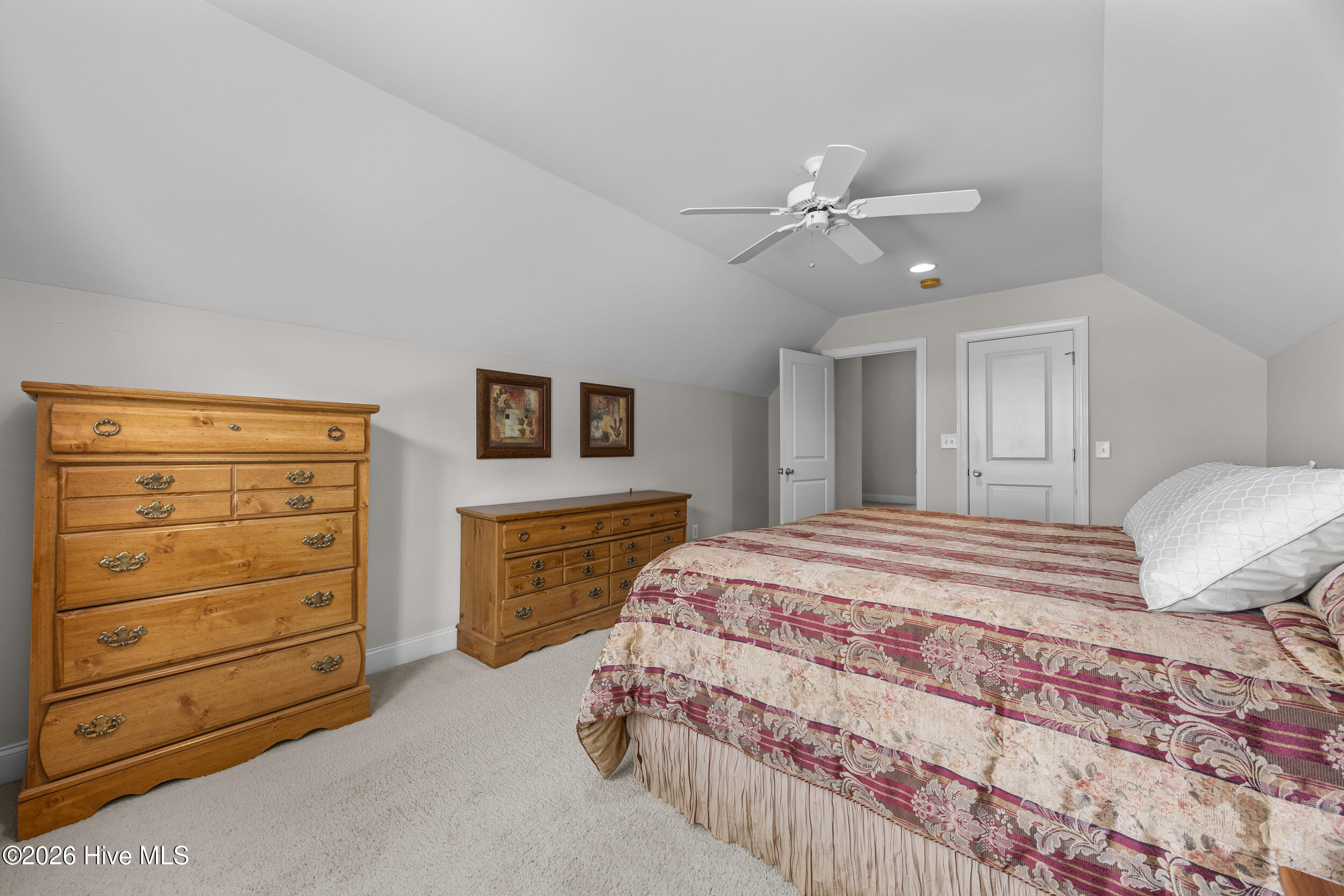8746 Ramsbury Way