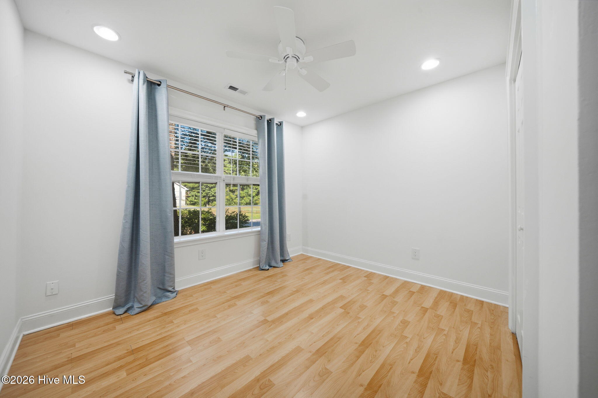 305 Hedingham Lane