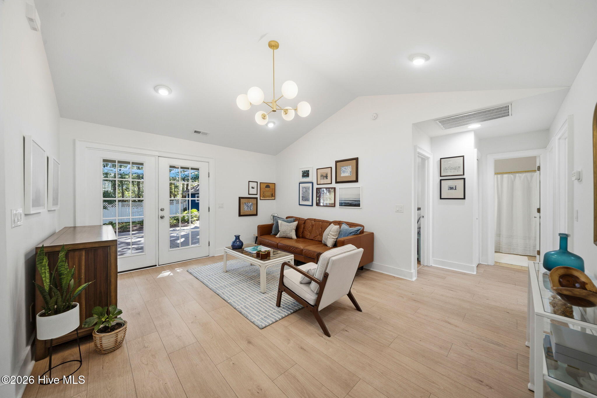 305 Hedingham Lane