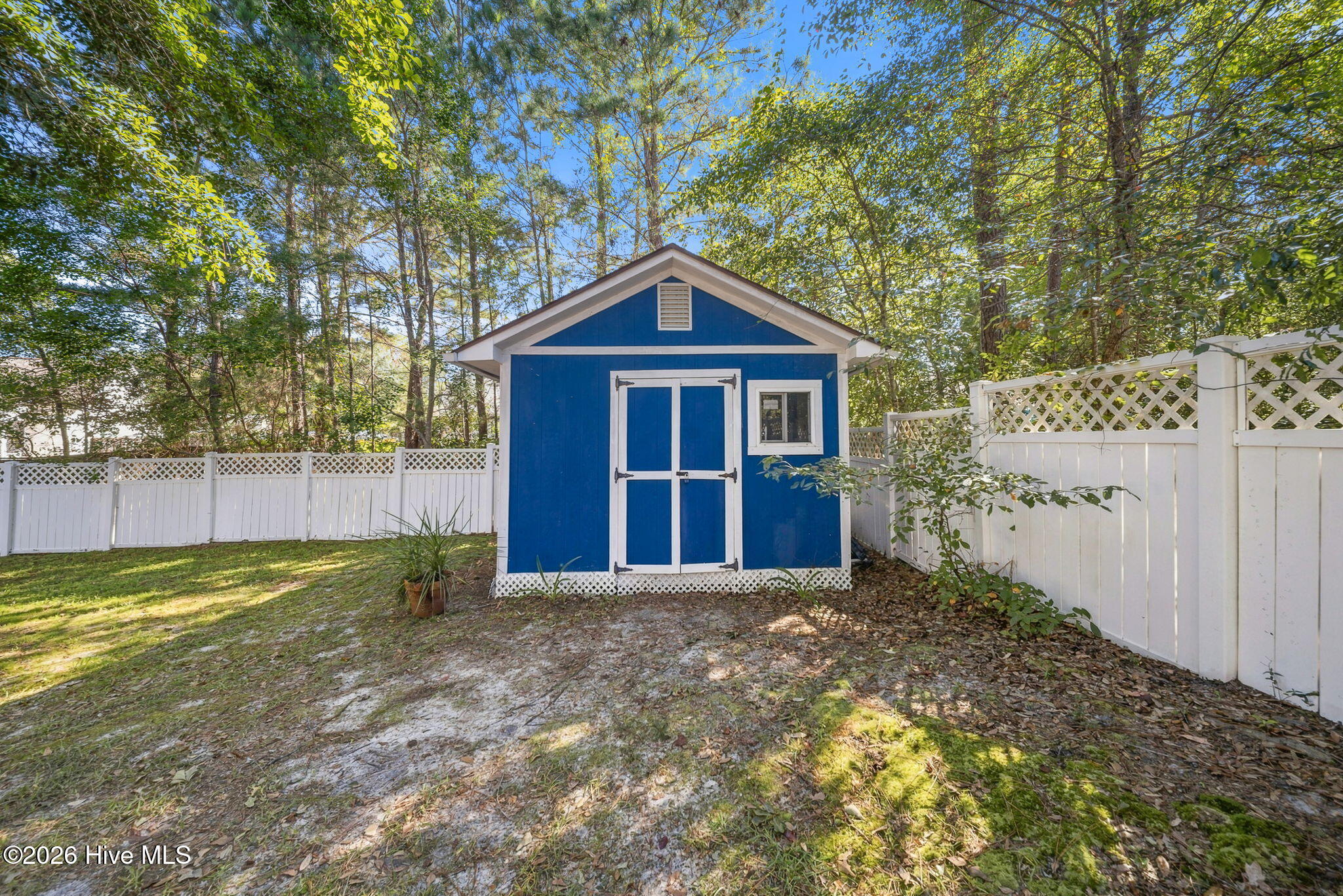 305 Hedingham Lane