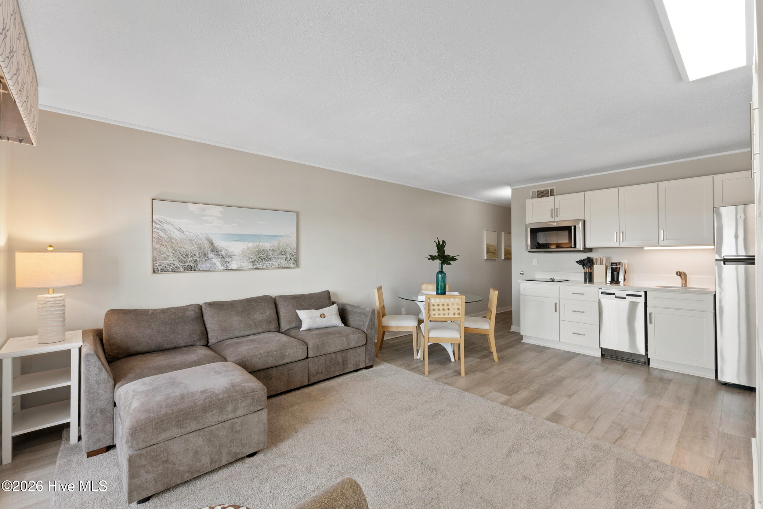 104 S Lumina Avenue S 203