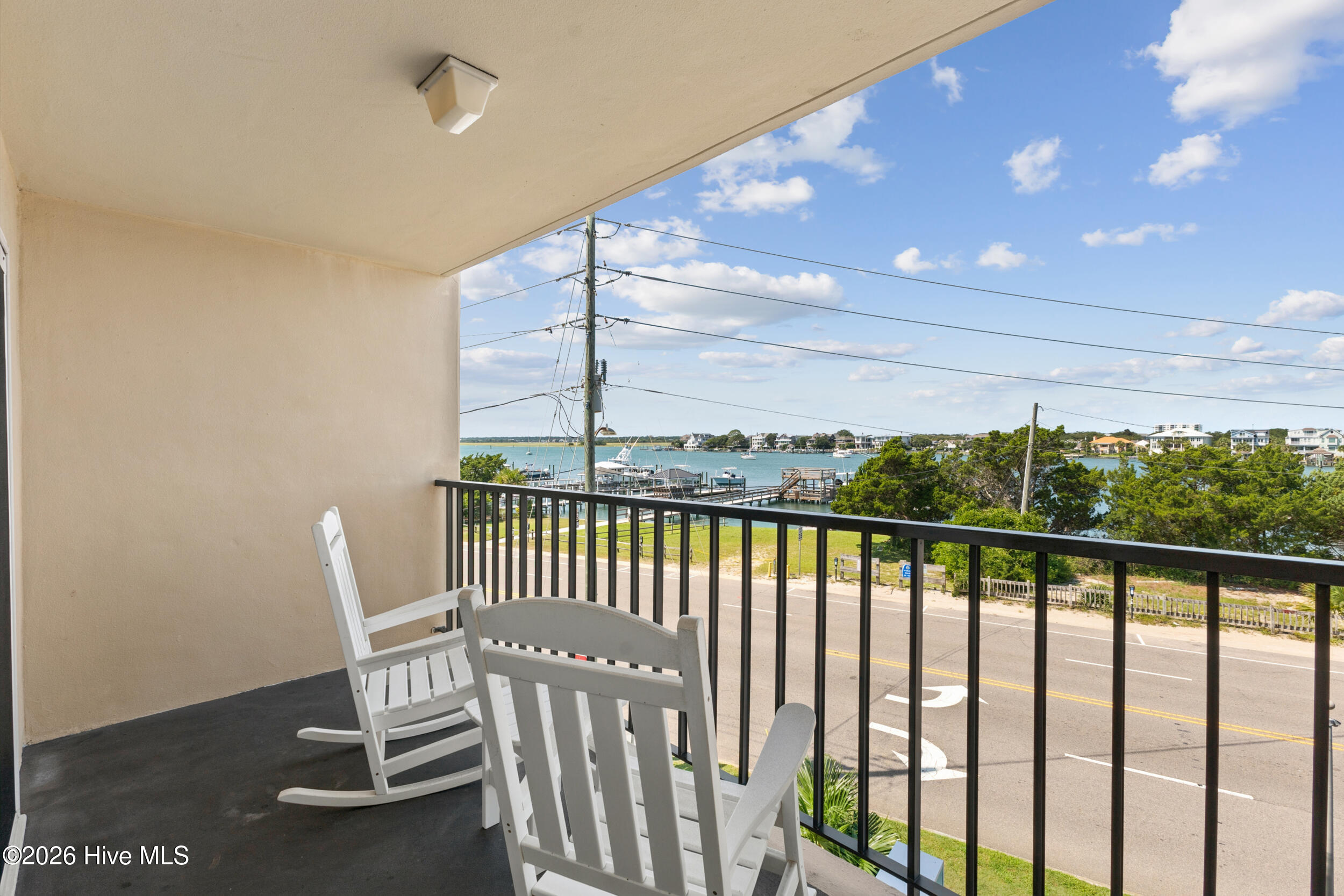 104 S Lumina Avenue S 203