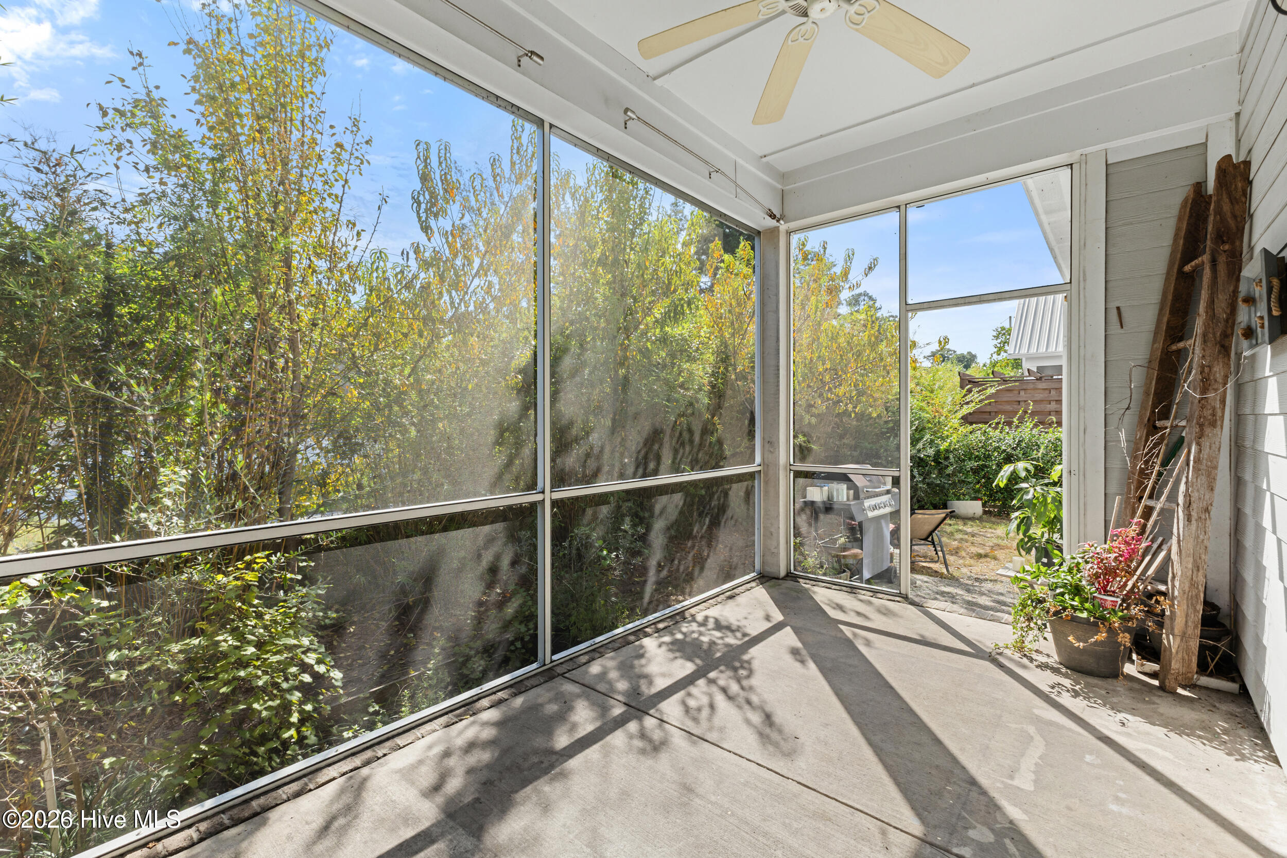 2005 Cane Island Place