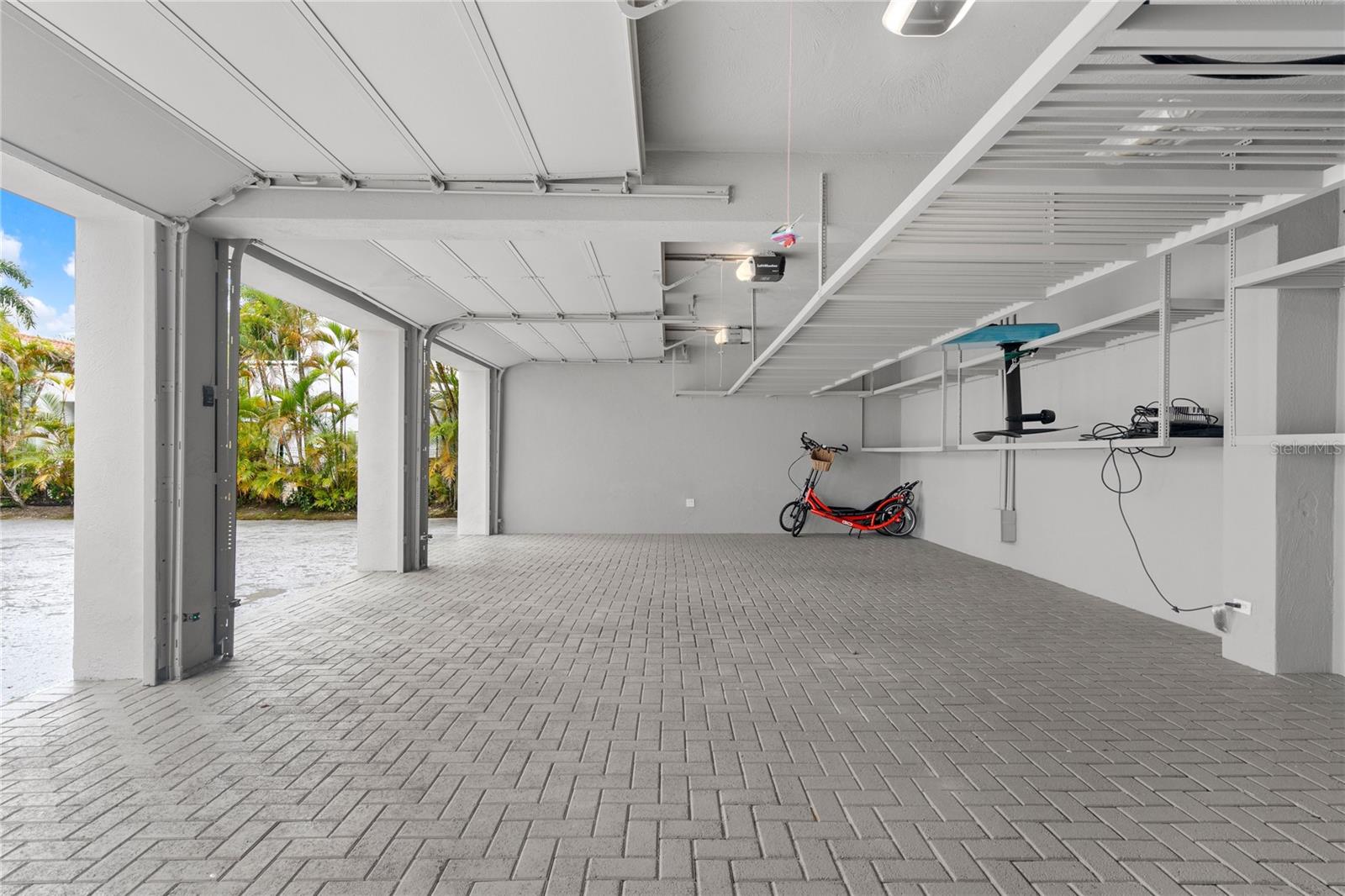 361 BEACH EAST