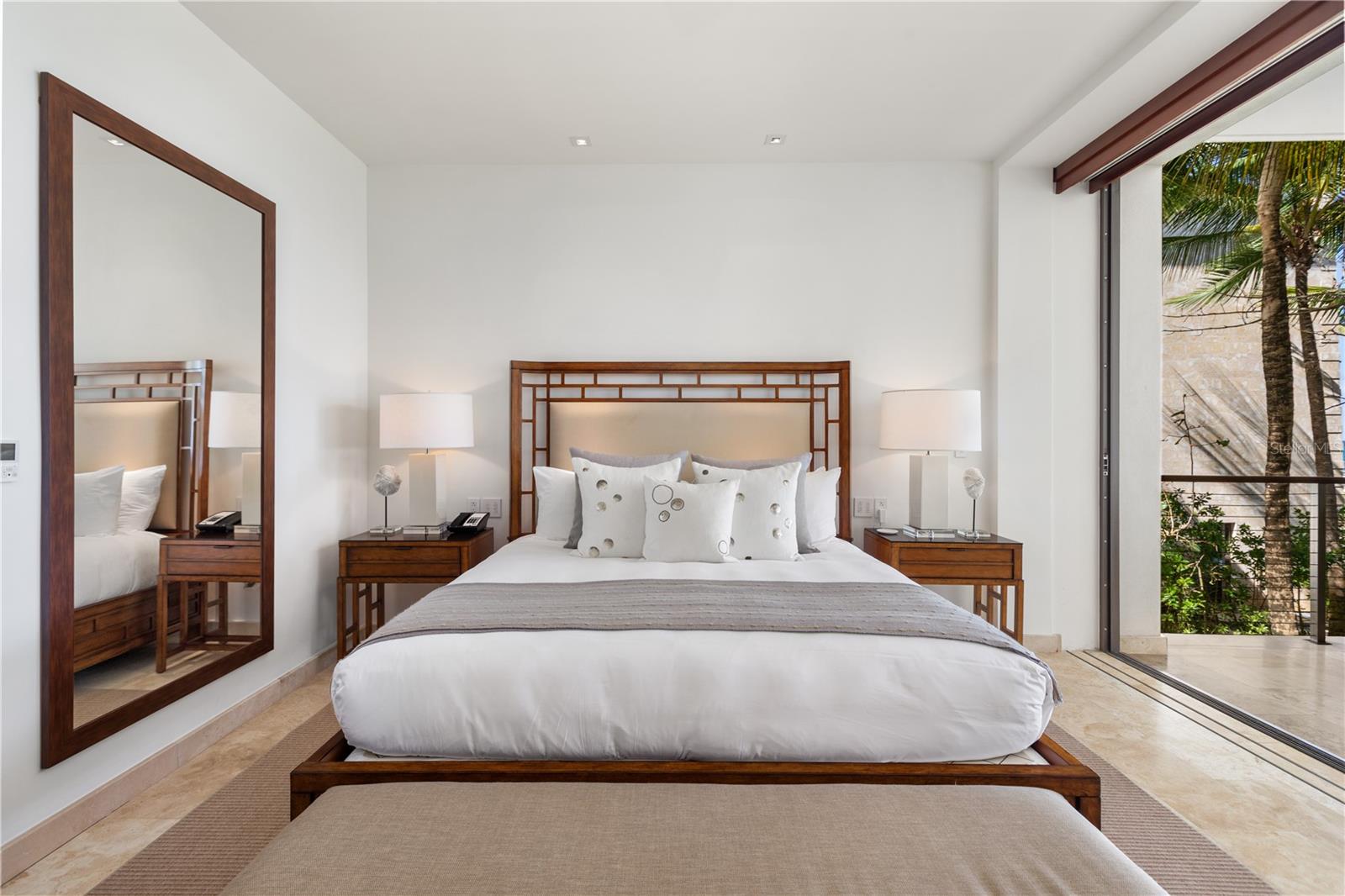 West Beach A RITZ CARLTON RESERVE RESIDENCE #3222/23