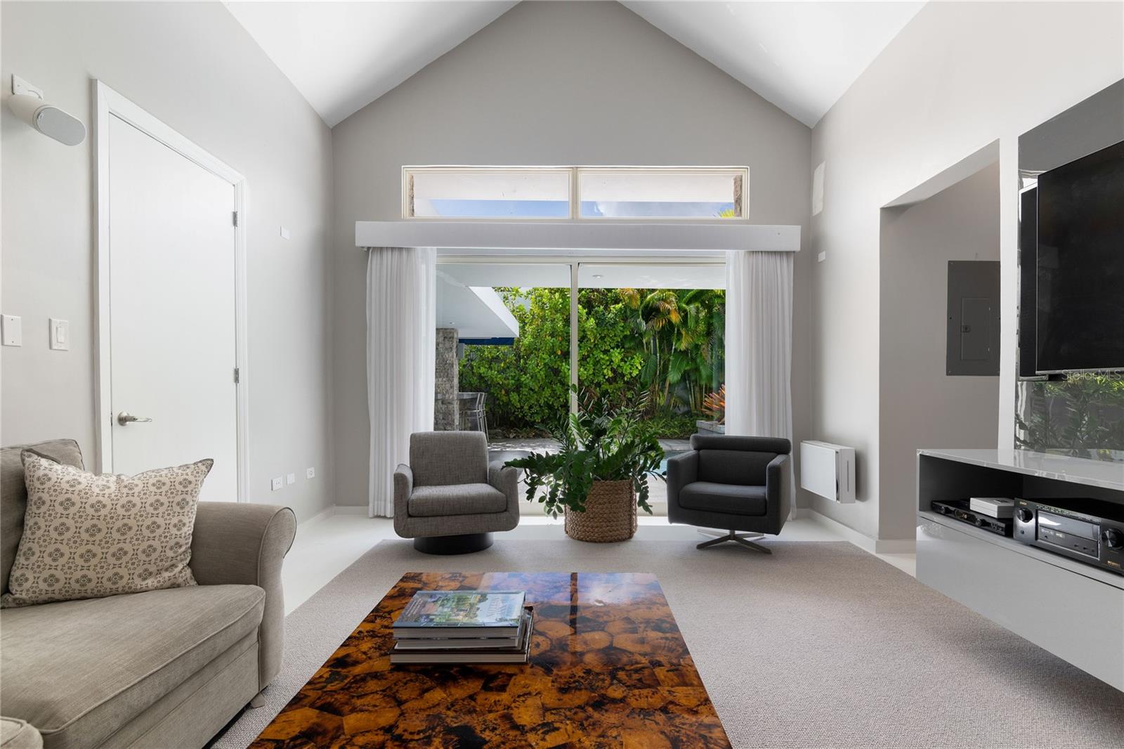 129 DORADO BEACH EAST