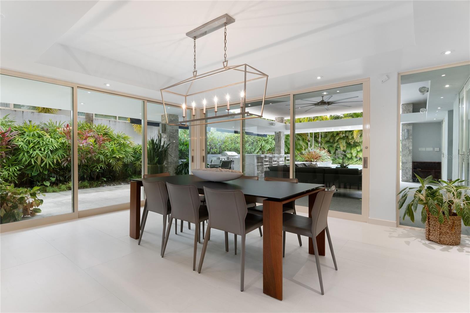 129 DORADO BEACH EAST