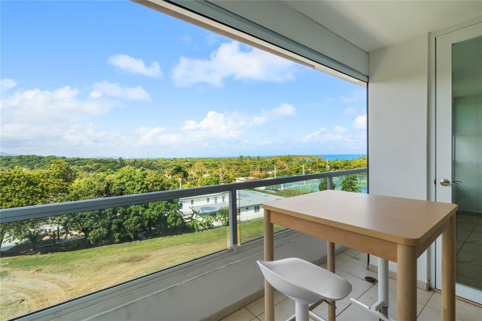 PW-401 THE OCEAN CLUB AT SEVEN SEAS #PW-401