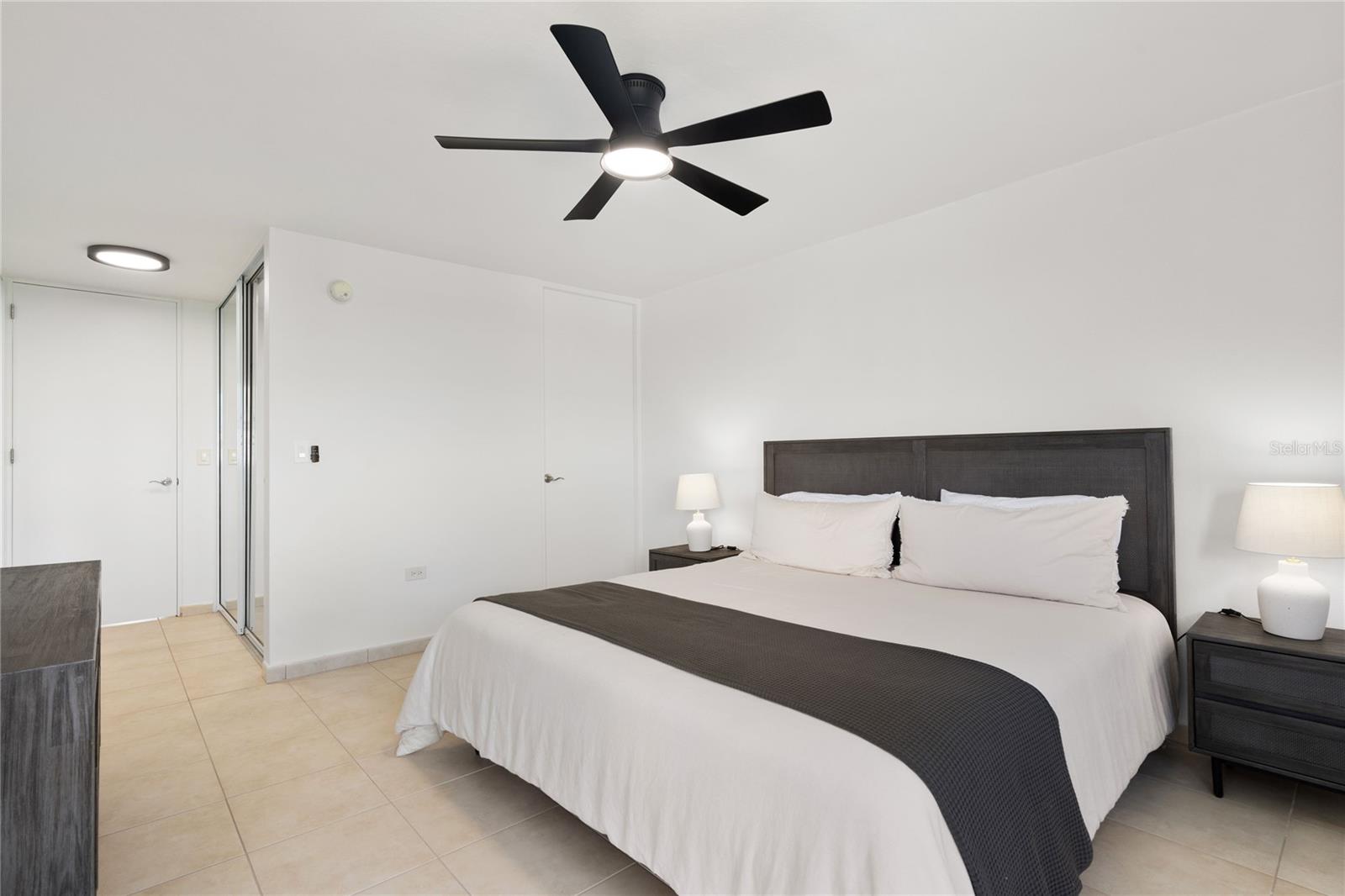 PW-401 THE OCEAN CLUB AT SEVEN SEAS #PW-401