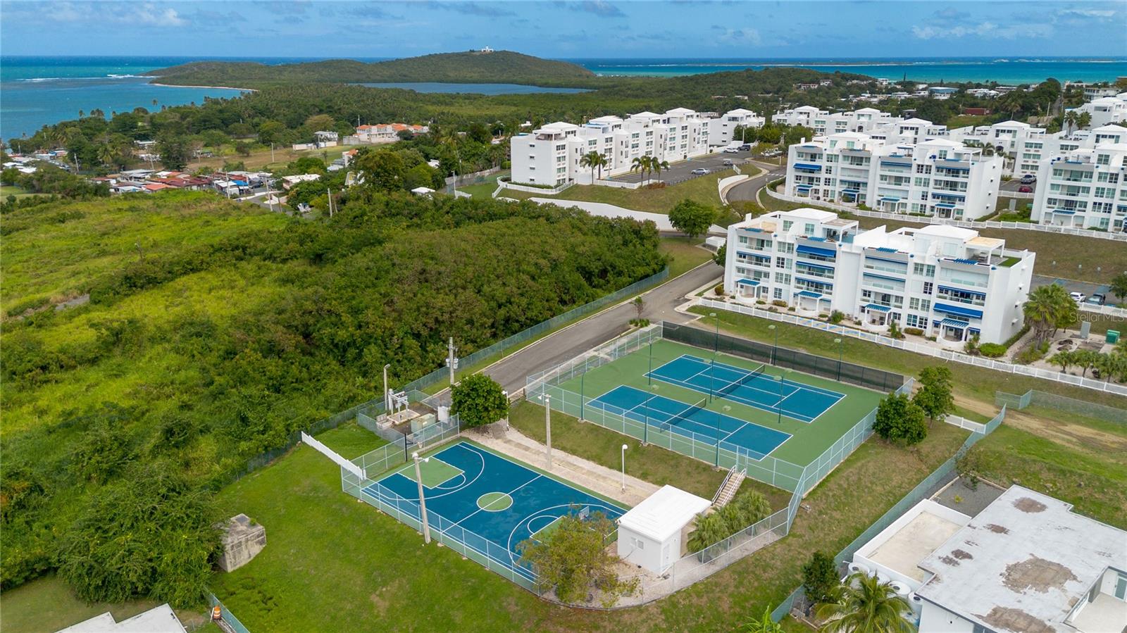 PW-401 THE OCEAN CLUB AT SEVEN SEAS #PW-401