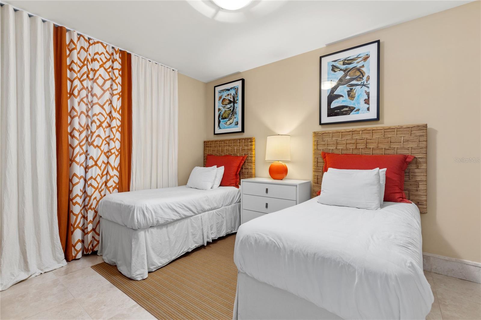 2408 PLANTATION VILLAGE DR