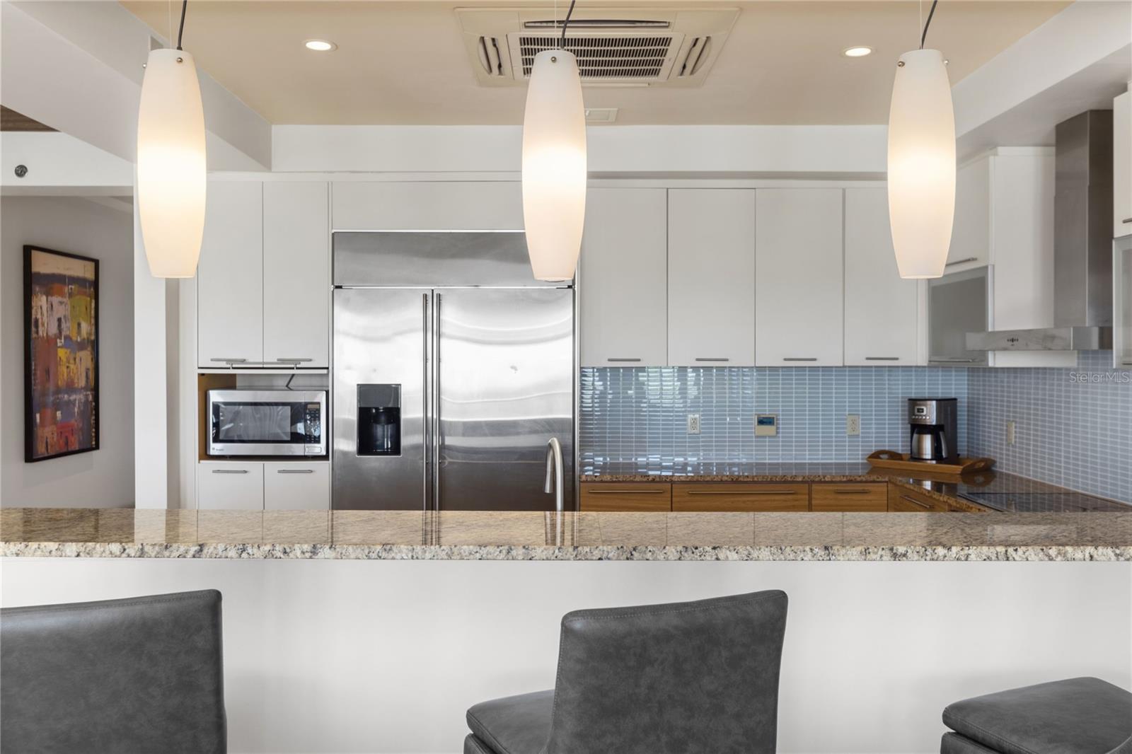 2408 PLANTATION VILLAGE DR