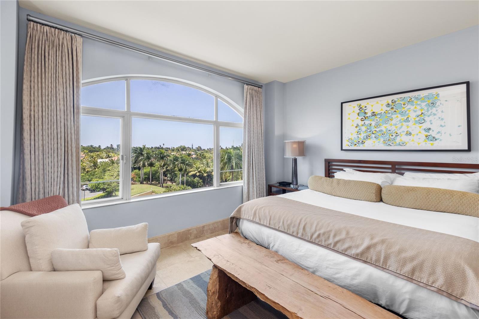 2408 PLANTATION VILLAGE DR