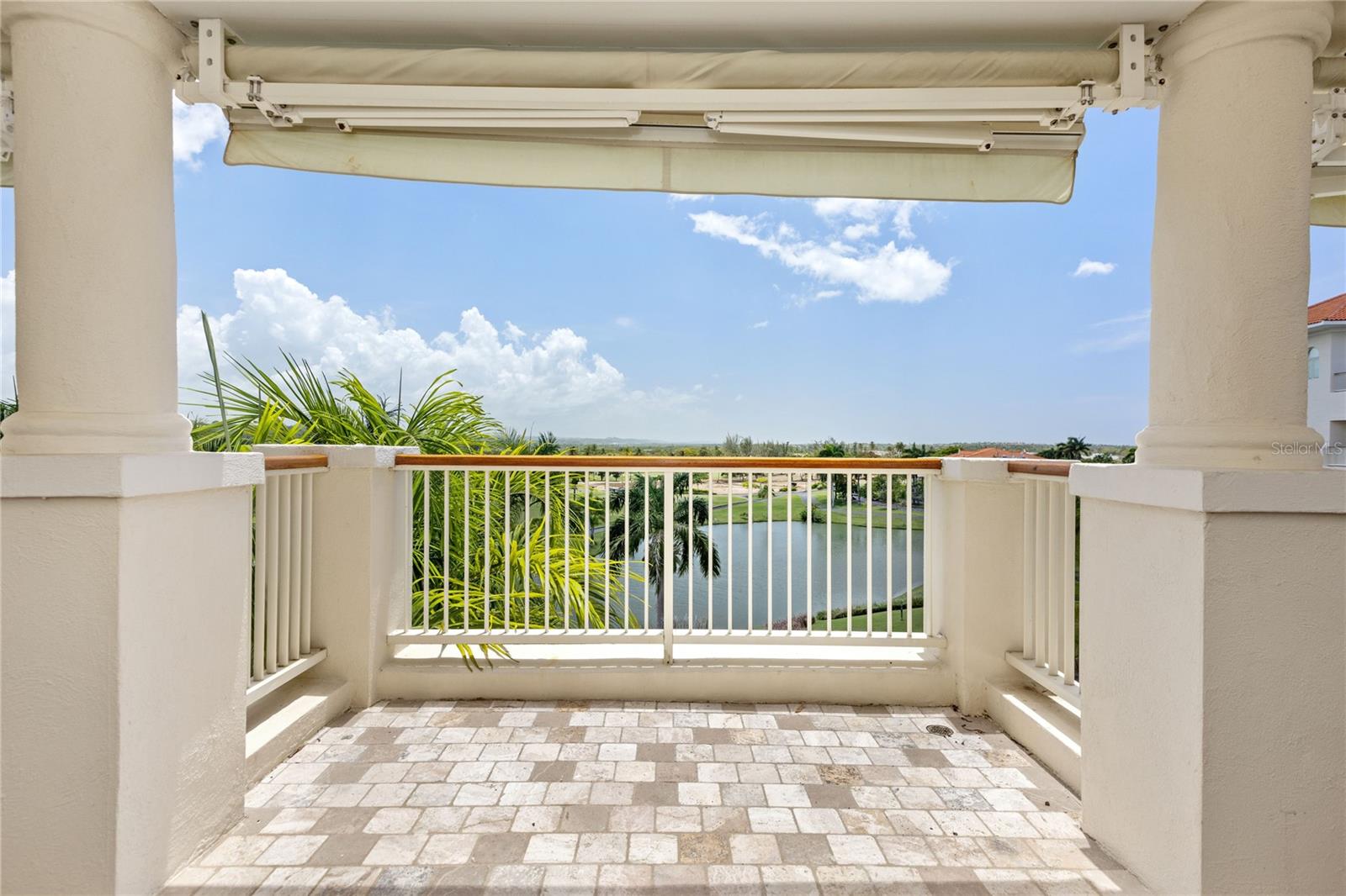 2408 PLANTATION VILLAGE DR