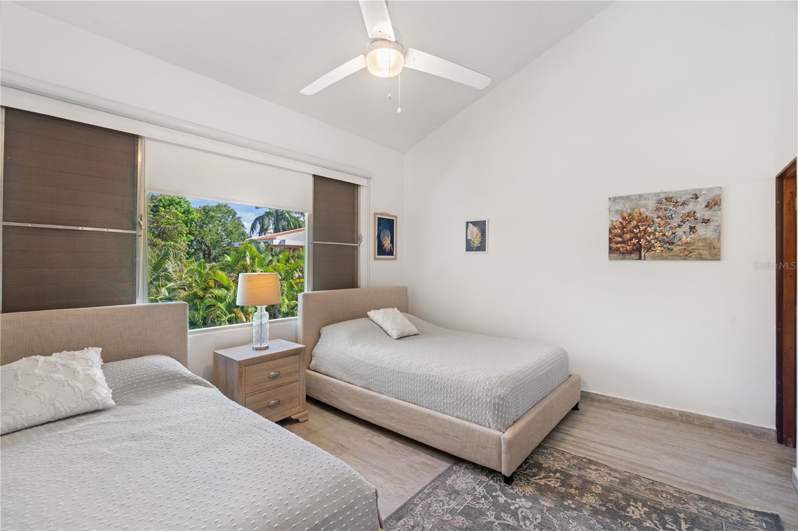 5 FAIRWAYS VILLAGE DR