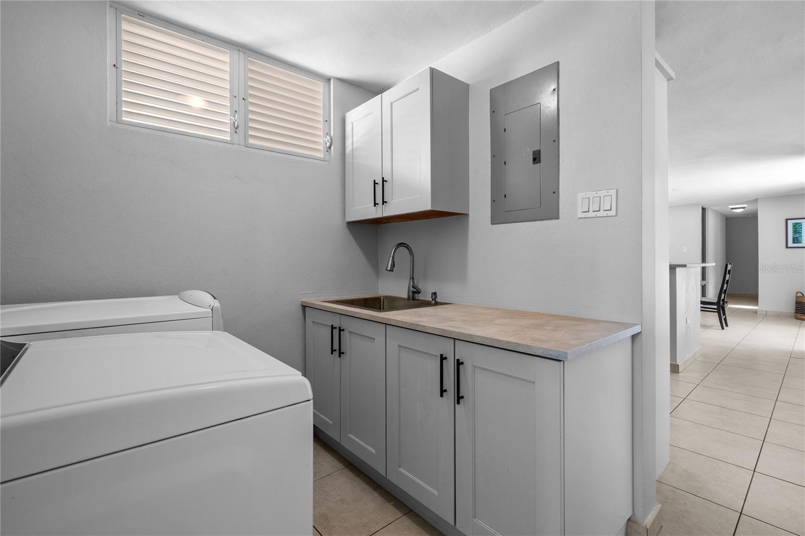 493 CAMINO DEL YUNQUE