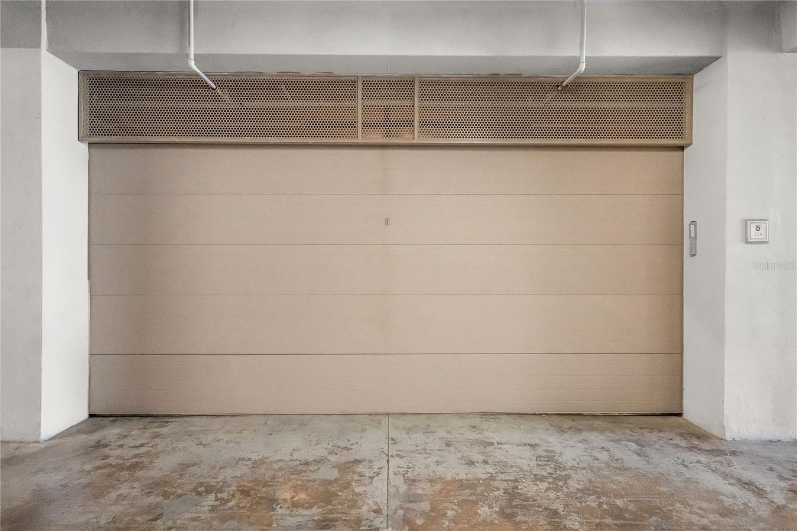 500 PLANTATION VILLAGE DRIVE #2-308