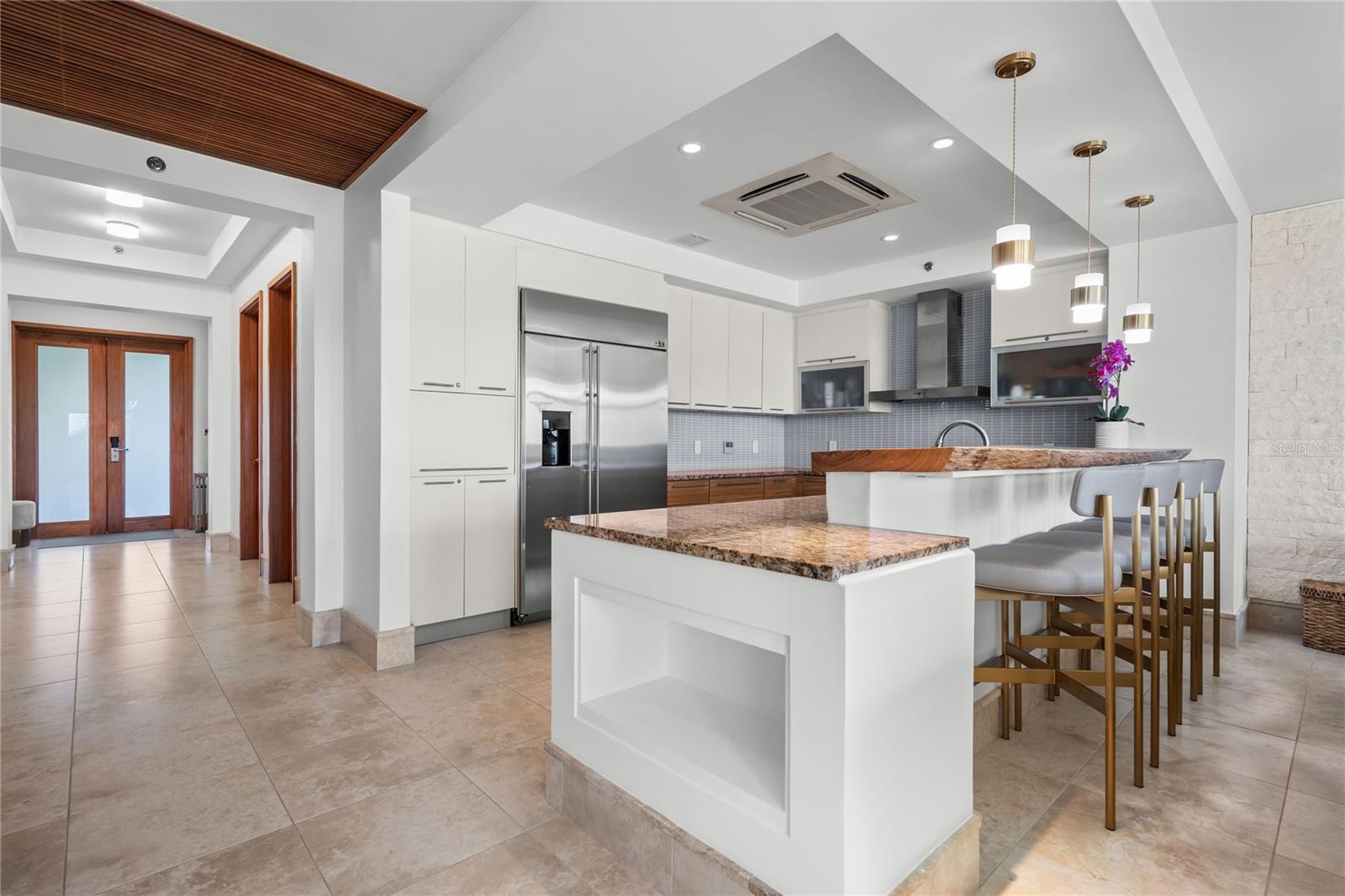 500 PLANTATION VILLAGE DRIVE #2-308