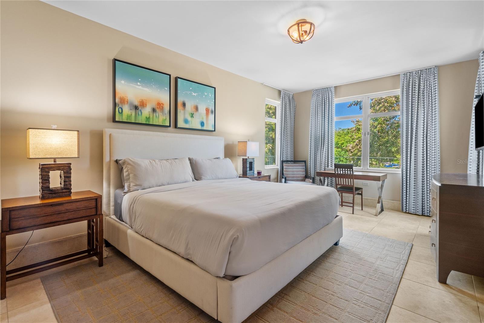 500 PLANTATION VILLAGE DRIVE #3-208