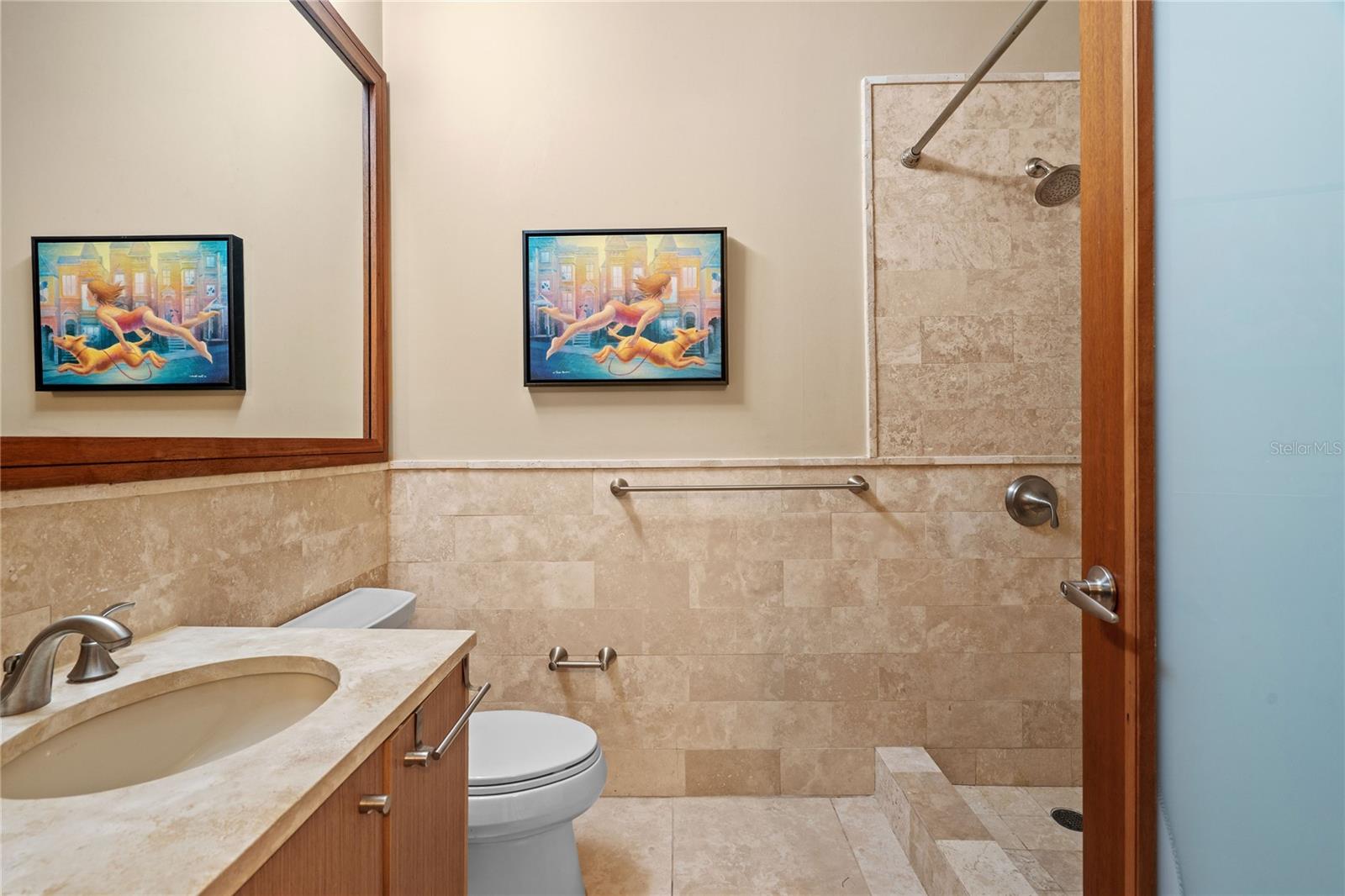 500 PLANTATION VILLAGE DRIVE #3-208