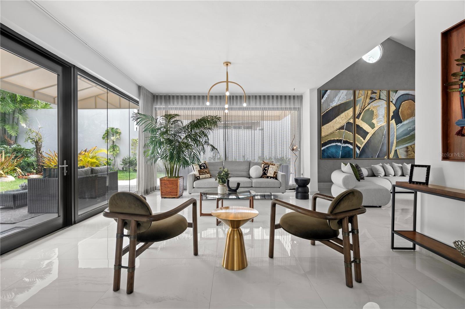 125 DORADO BEACH EAST