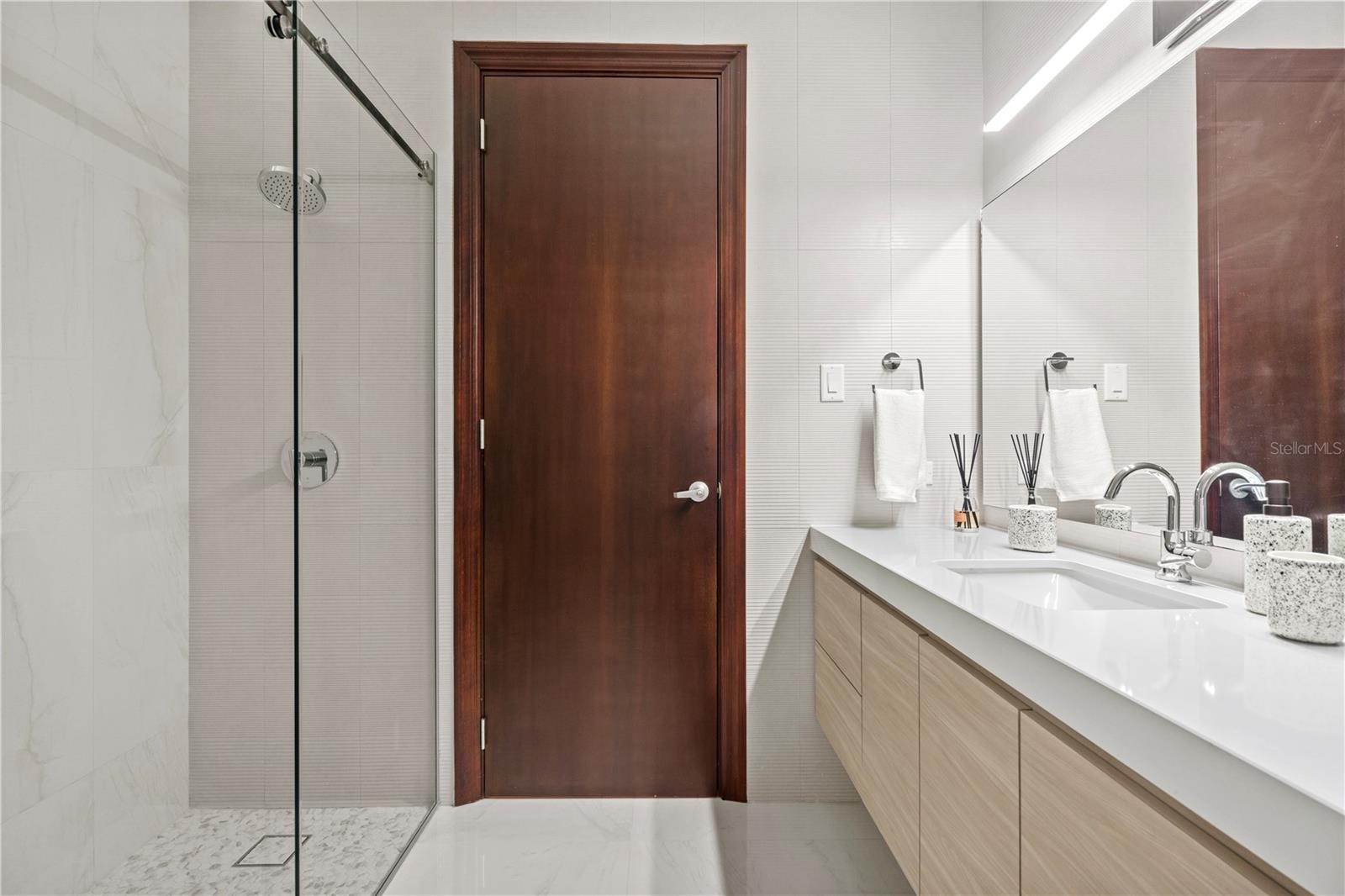 125 DORADO BEACH EAST