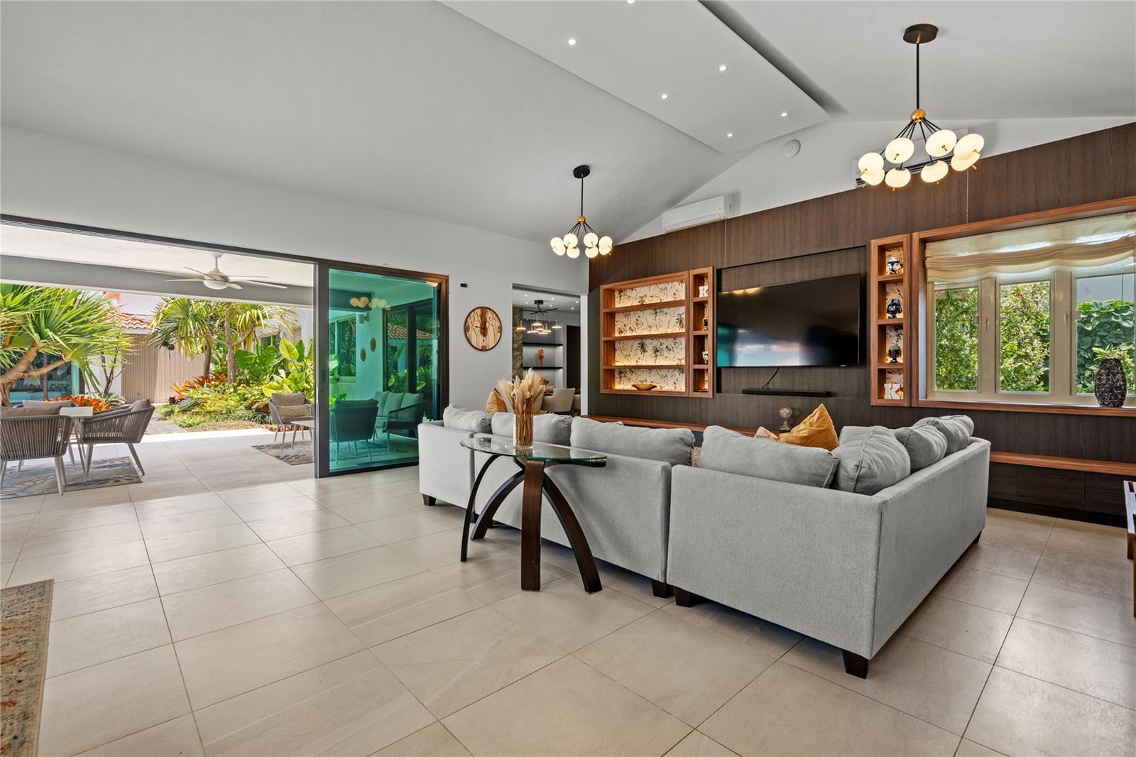 370 DORADO BEACH EAST