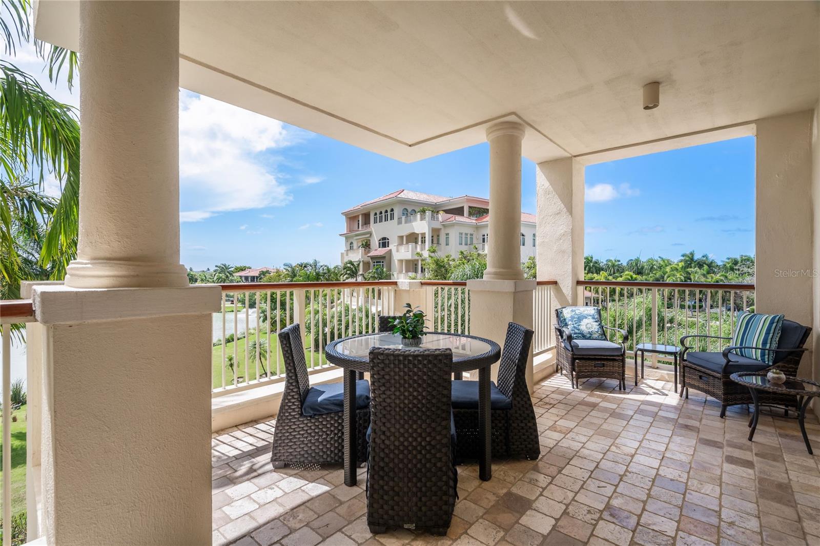 500 PLANTATION VILLAGE DRIVE #2-308