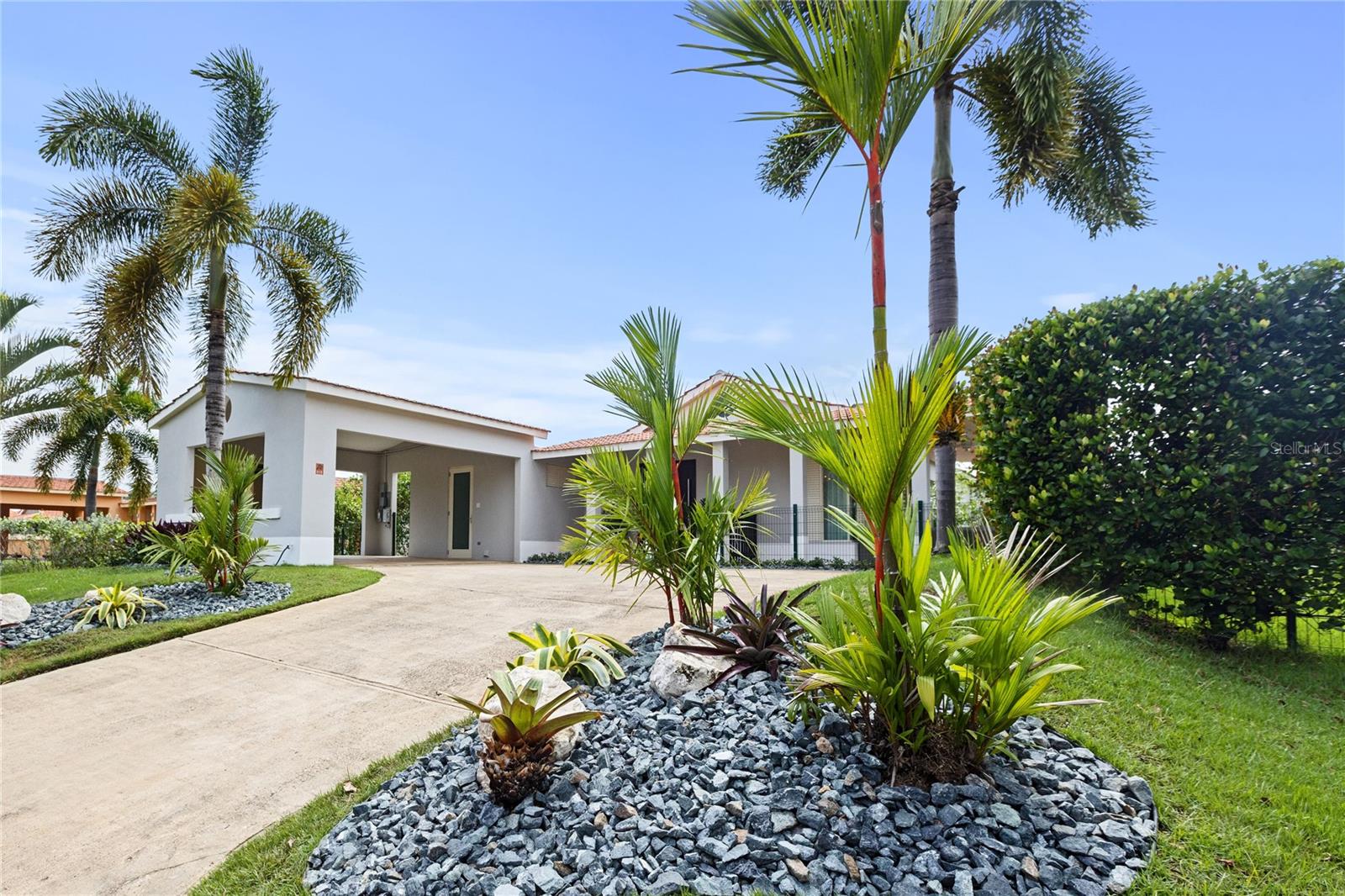 418 CAMINO DEL SUSUA