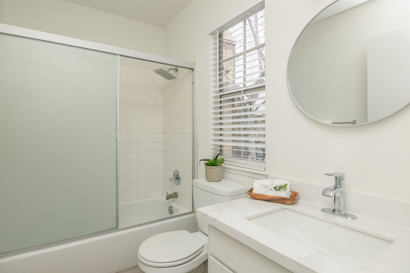 866 Paseo Estero Drive