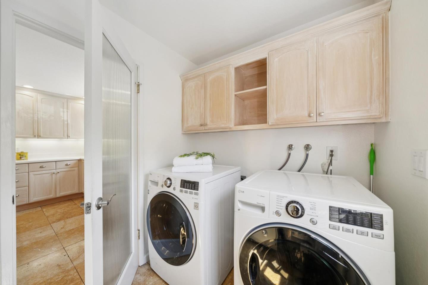 1027 Shenandoah Drive