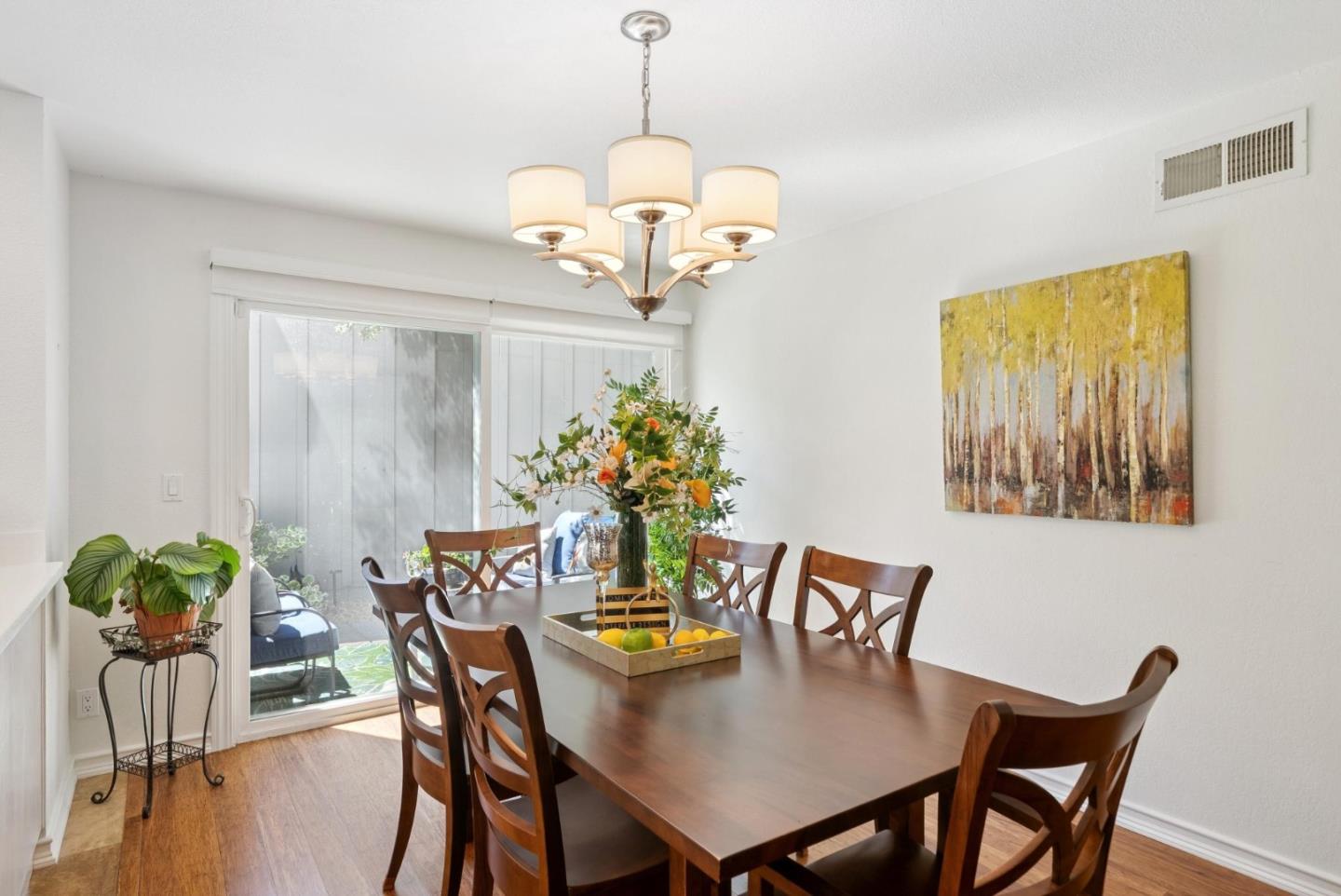 1027 Shenandoah Drive