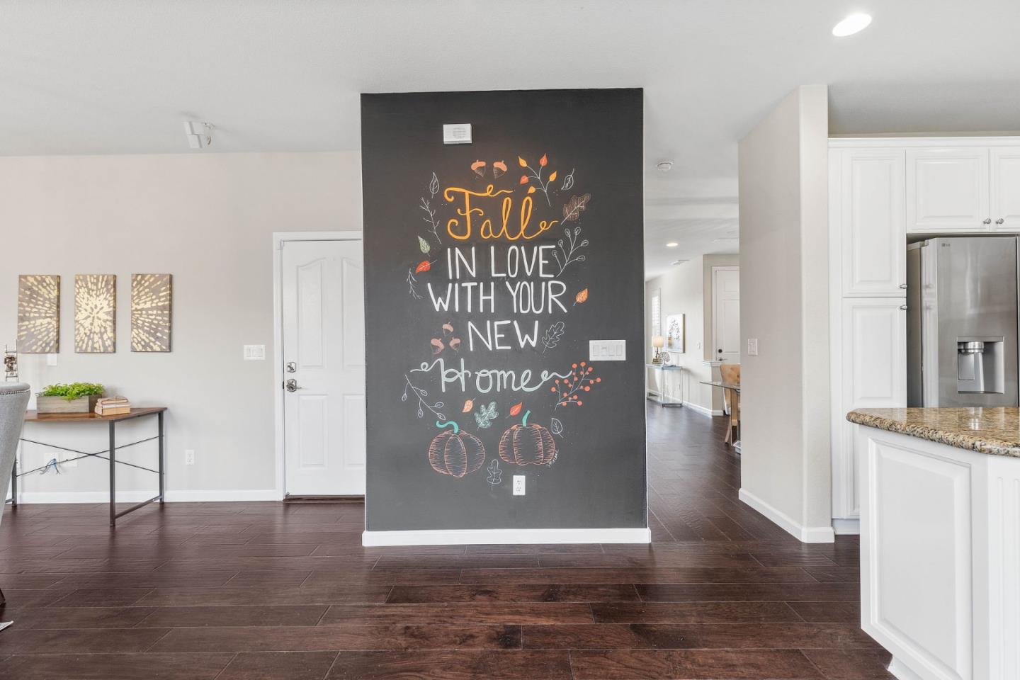 7260 Clear Vista Court