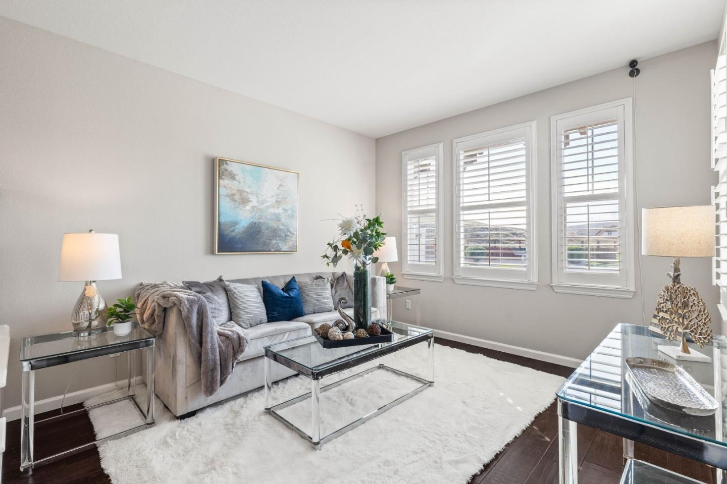 7260 Clear Vista Court