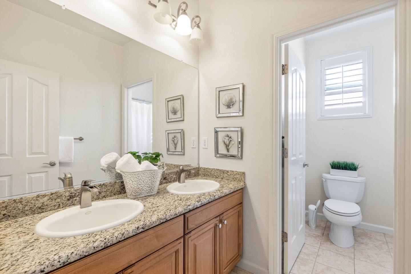 7260 Clear Vista Court