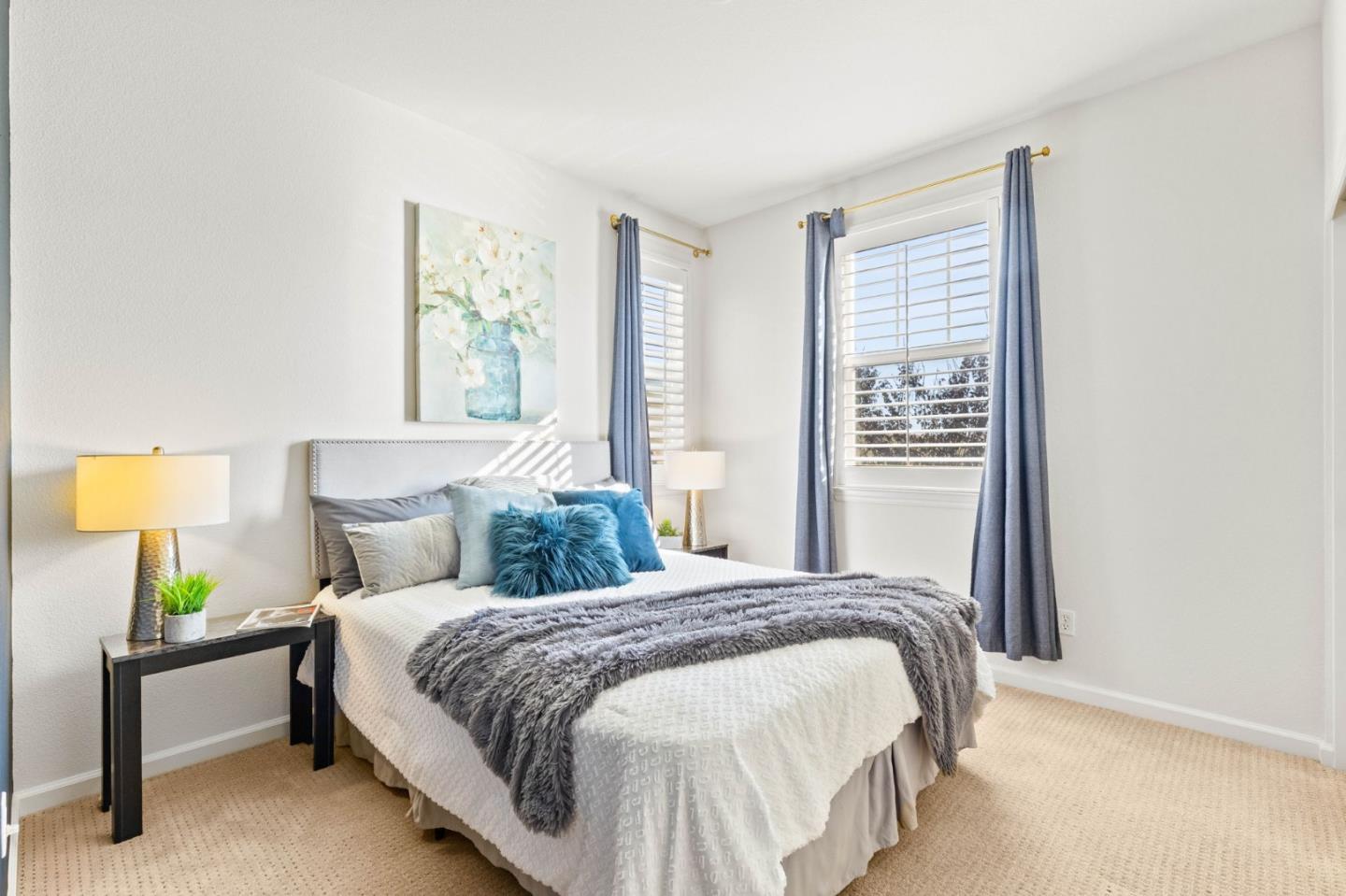 7260 Clear Vista Court