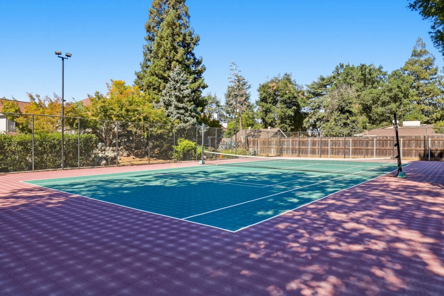 17079 Creekside CIR