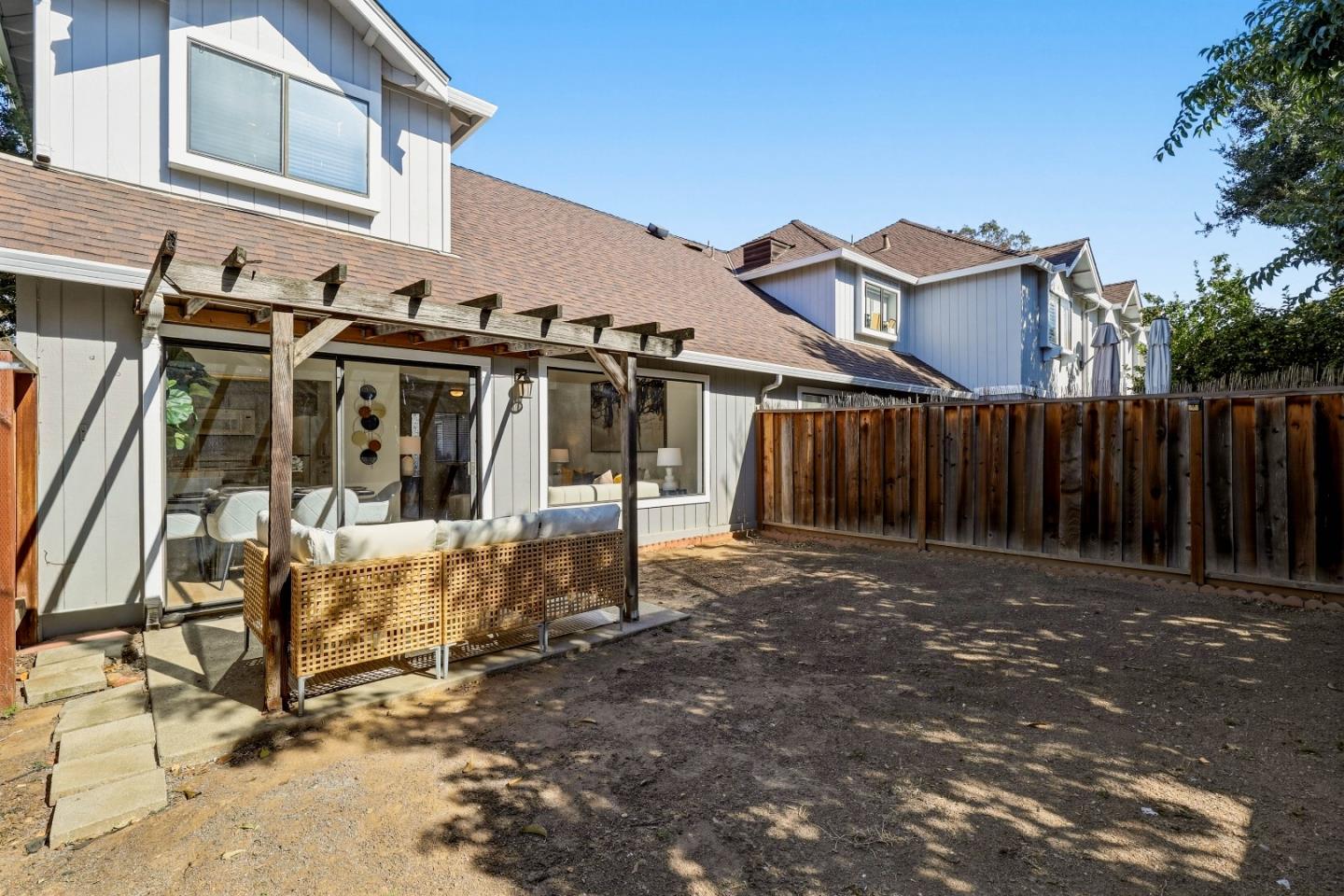 17079 Creekside CIR
