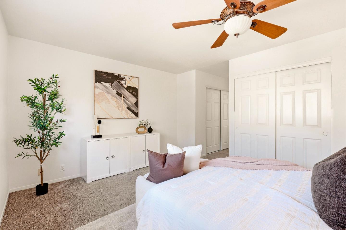 17079 Creekside CIR