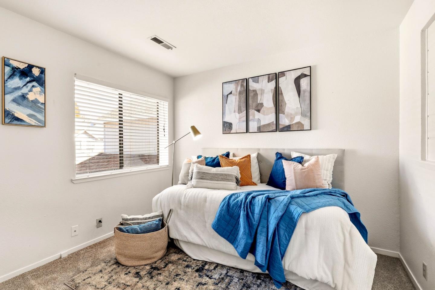 17079 Creekside CIR